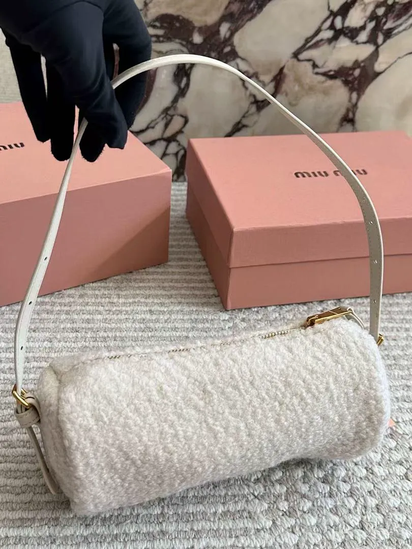 MIUMIU MIUB65 תמונה 8