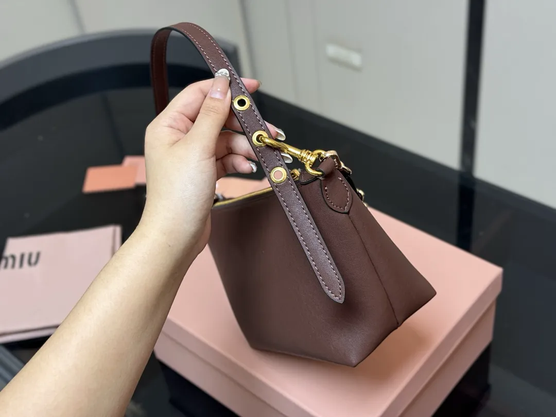 MIUMIU MIUBB006 תמונה 12
