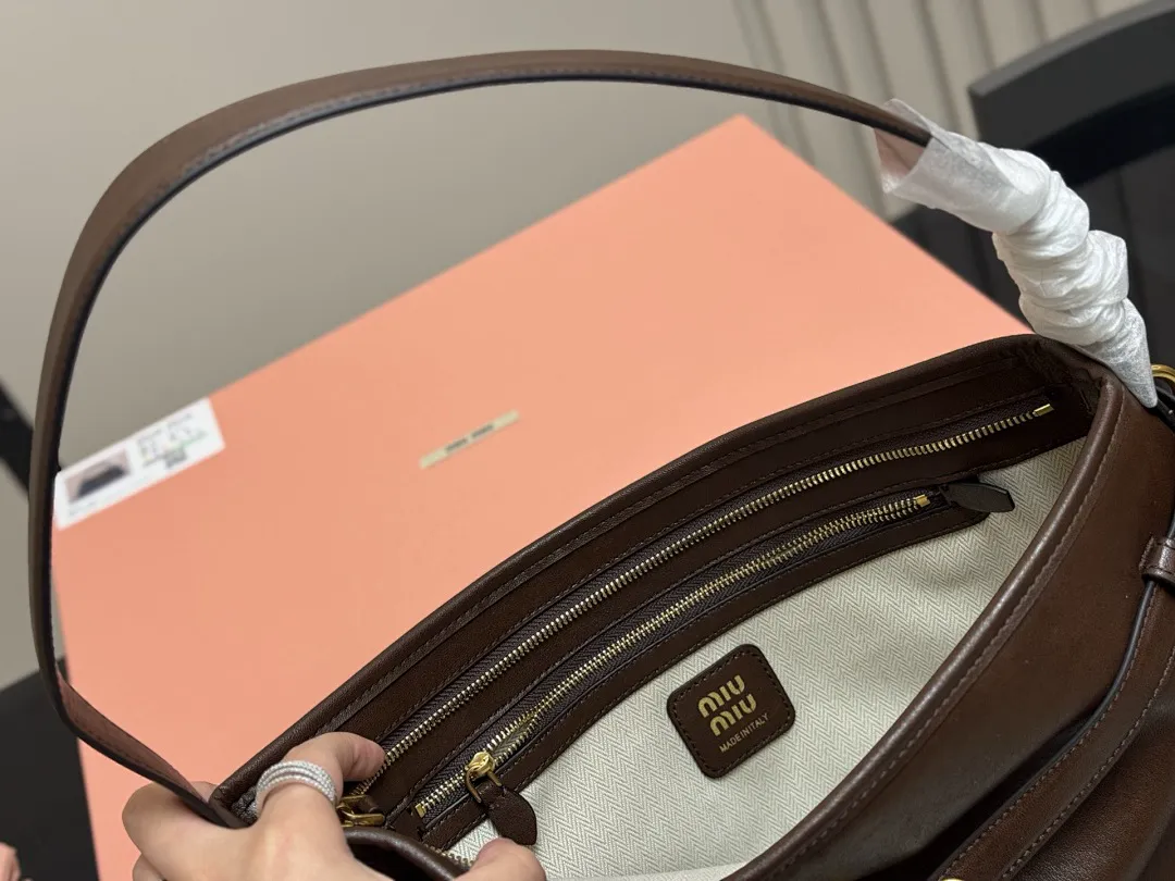 MIUMIU MIUBB011 תמונה 13