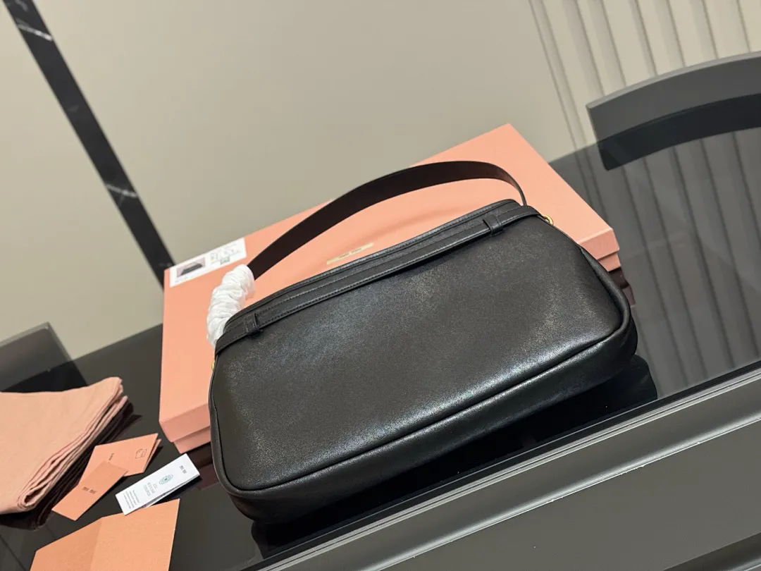 MIUMIU MIUBB011 תמונה 8