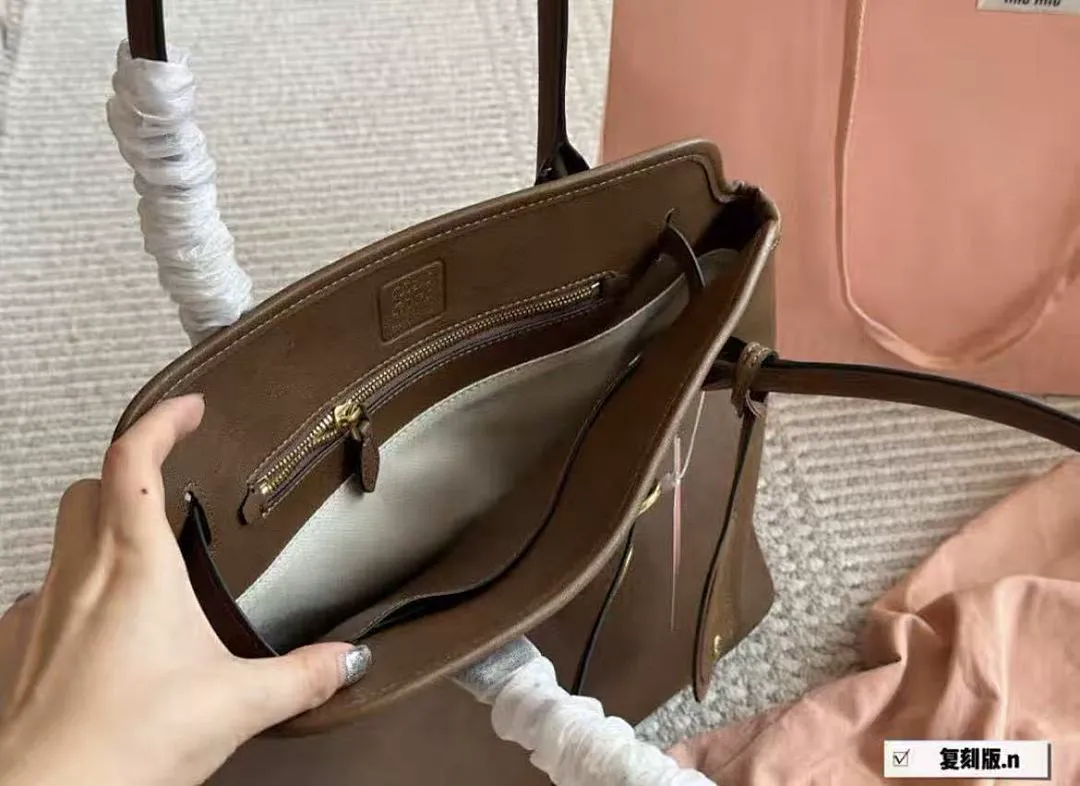 MIUMIU MIUBB015 תמונה 3