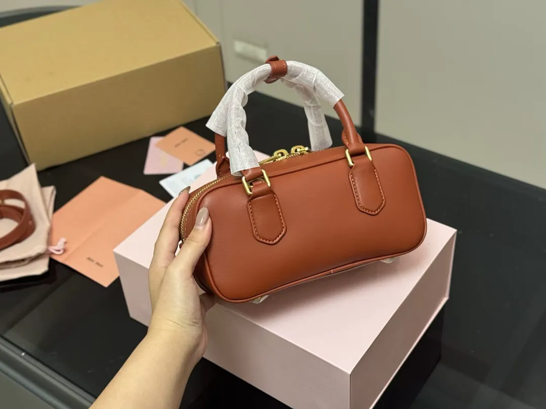 MIUMIU MIUBB017 תמונה 3