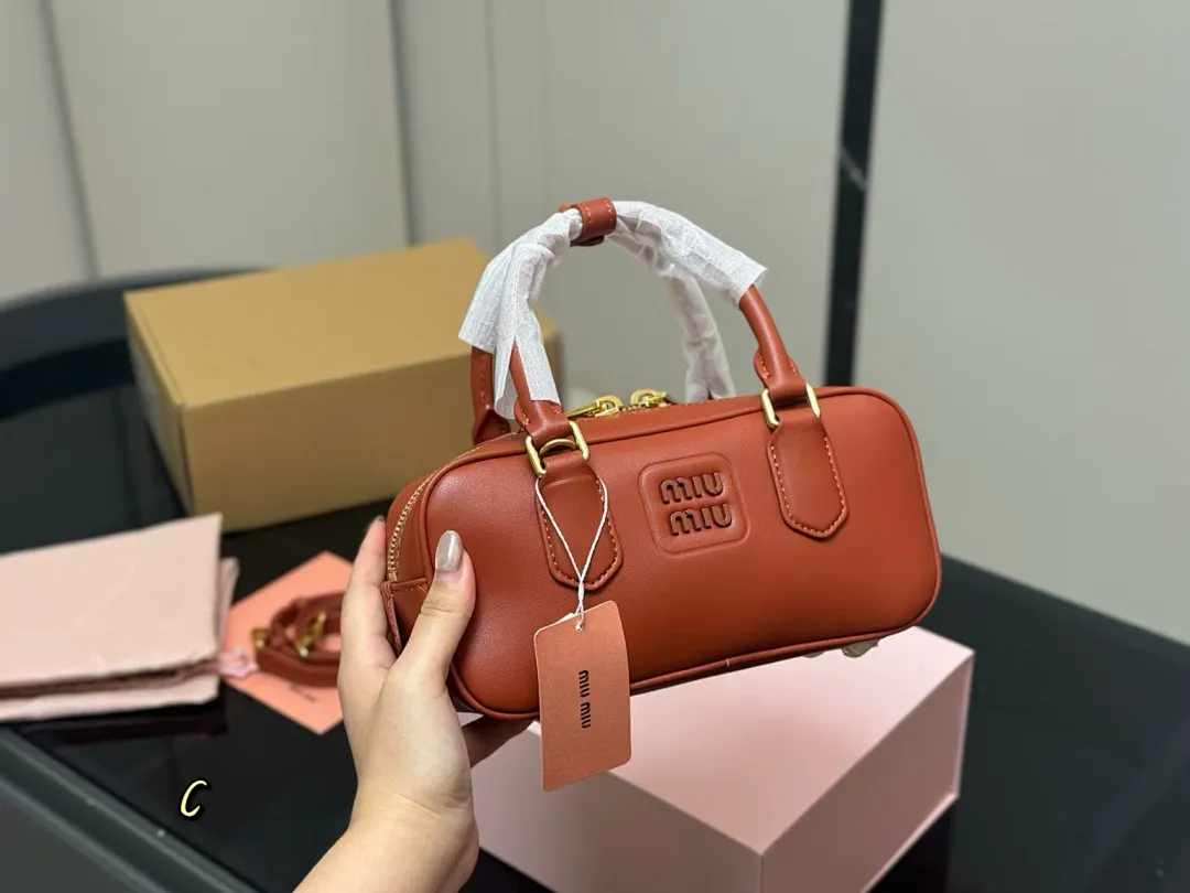 MIUMIU MIUBB017 תמונה 6