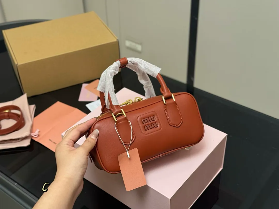 MIUMIU MIUBB017 תמונה 9