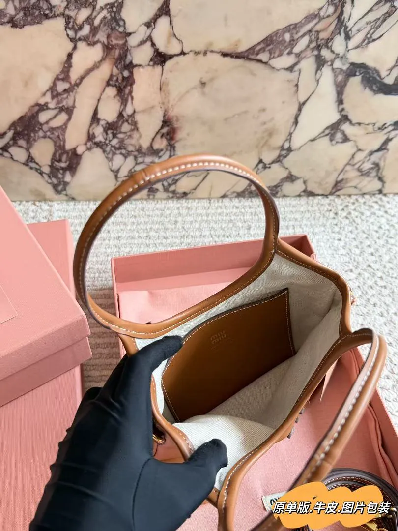 MIUMIU MIUBB026 תמונה 6