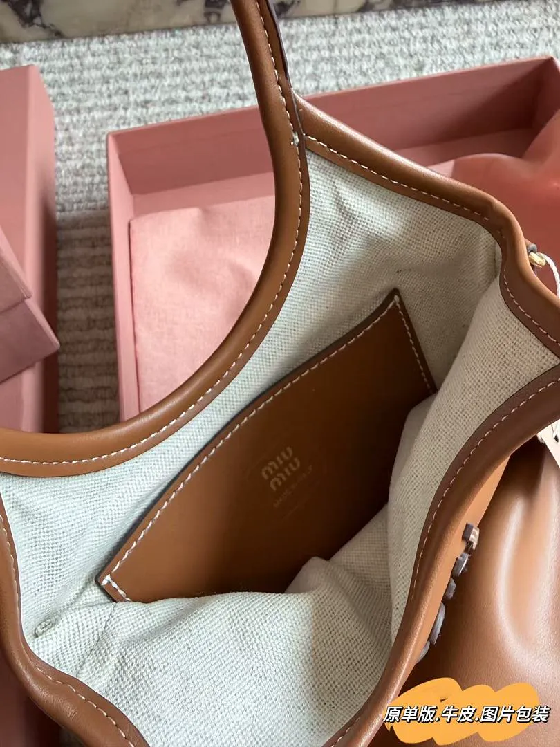 MIUMIU MIUBB026 תמונה 8