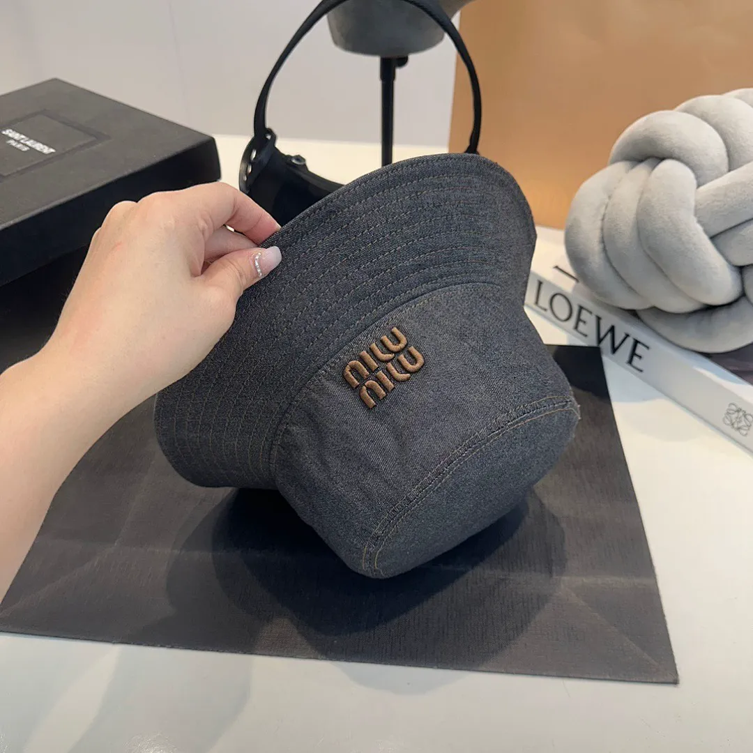 MIUMIU MIUMZ001 תמונה 4