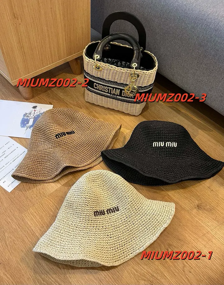 MIUMIU MIUMZ002