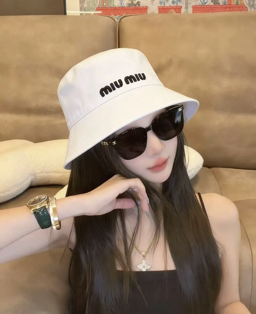 MIUMIU MIUMZ004 תמונה 3