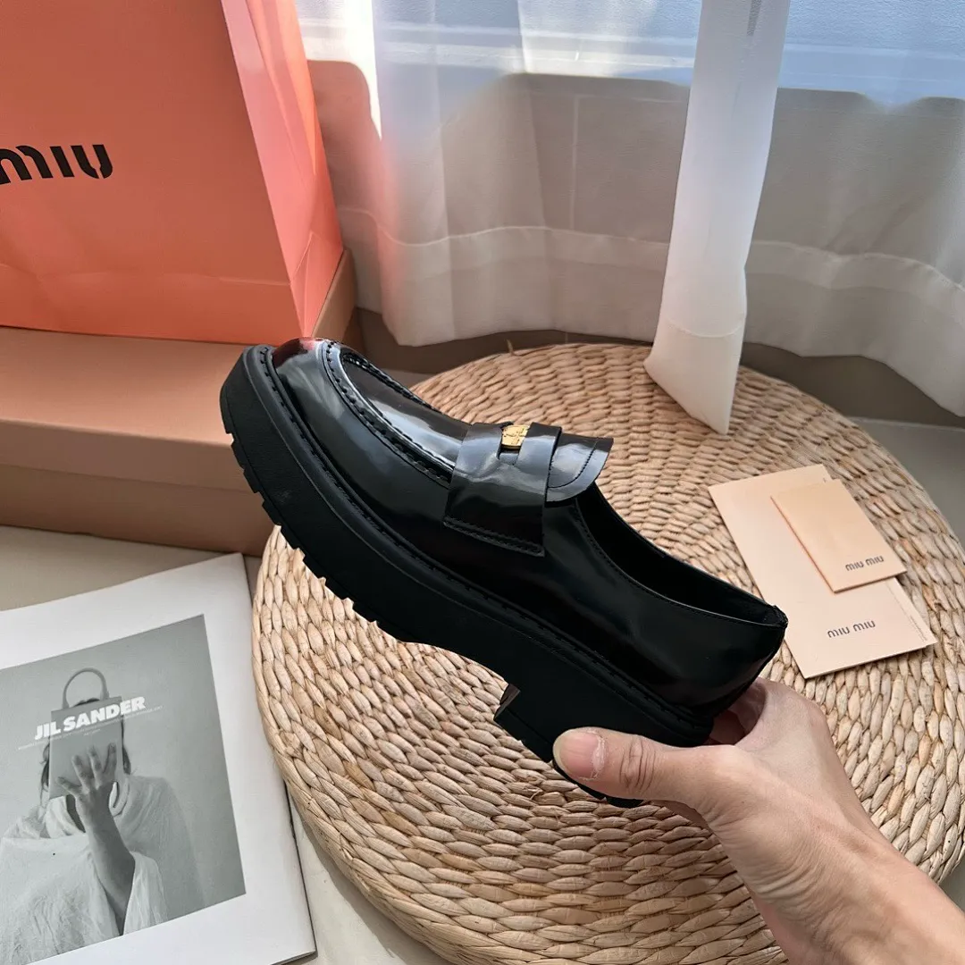 MIUMIU MIUXZ004 תמונה 15