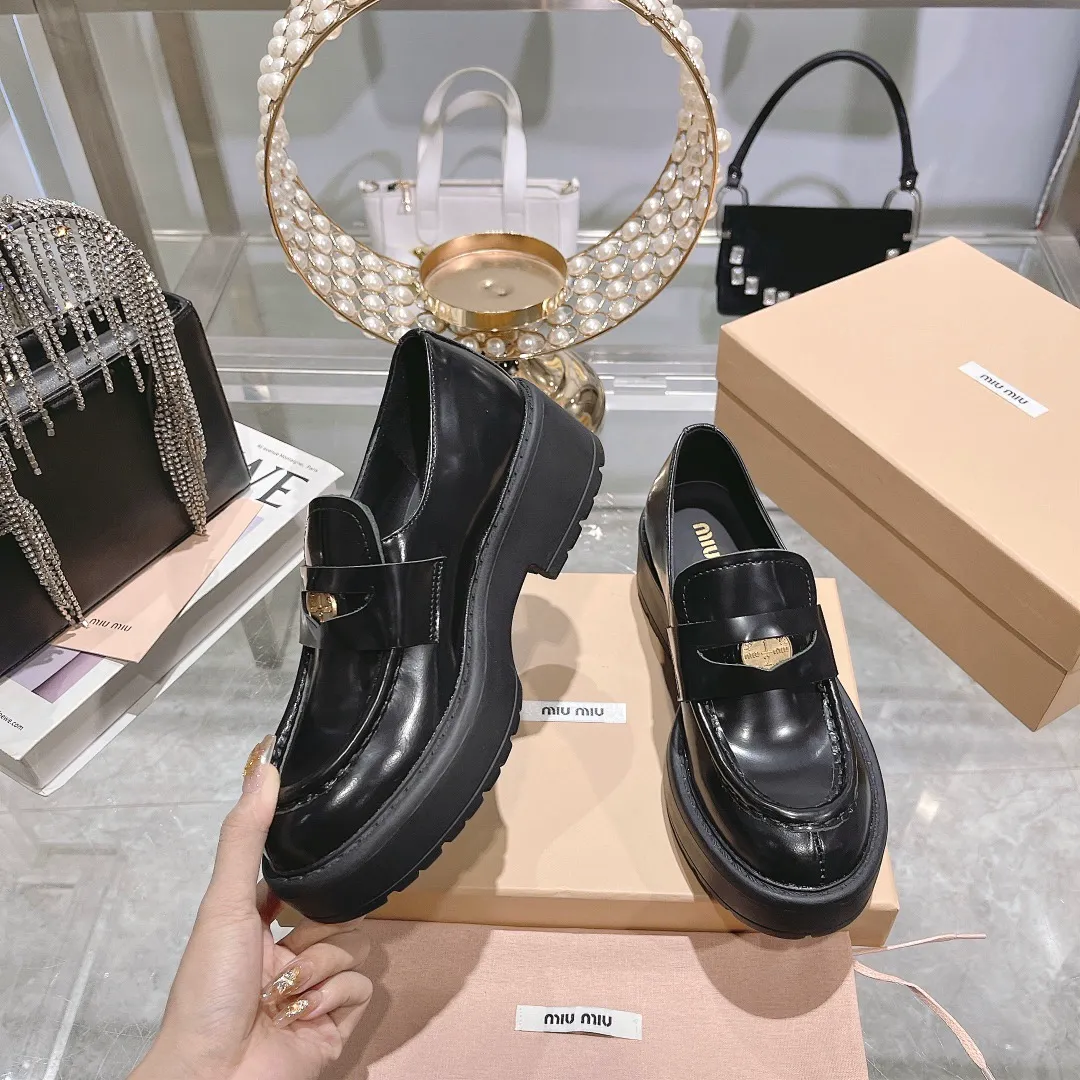 MIUMIU MIUXZ004 תמונה 24