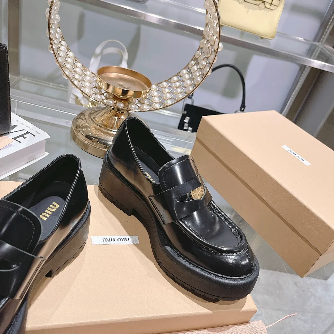 MIUMIU MIUXZ004 תמונה 25