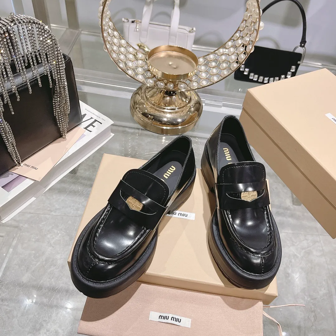 MIUMIU MIUXZ004 תמונה 26