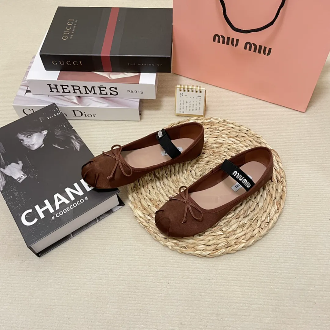 MIUMIU MIUXZ008 תמונה 11