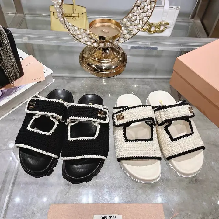 MIUMIU MIUXZ011