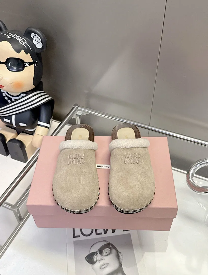 MIUMIU MIUXZ015 תמונה 3