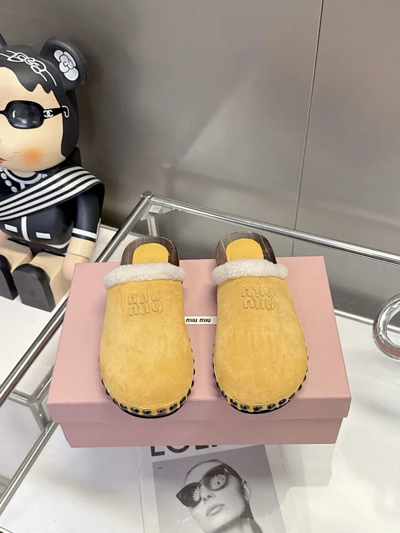 MIUMIU MIUXZ015 תמונה 4