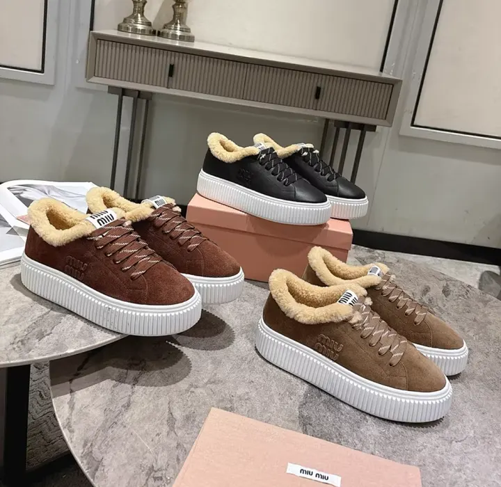 MIUMIU MIUXZ021