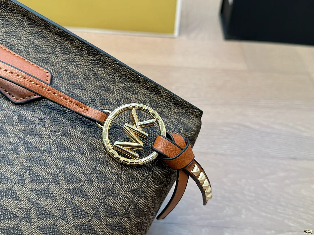 Michael Kors MKSBB002 תמונה 6