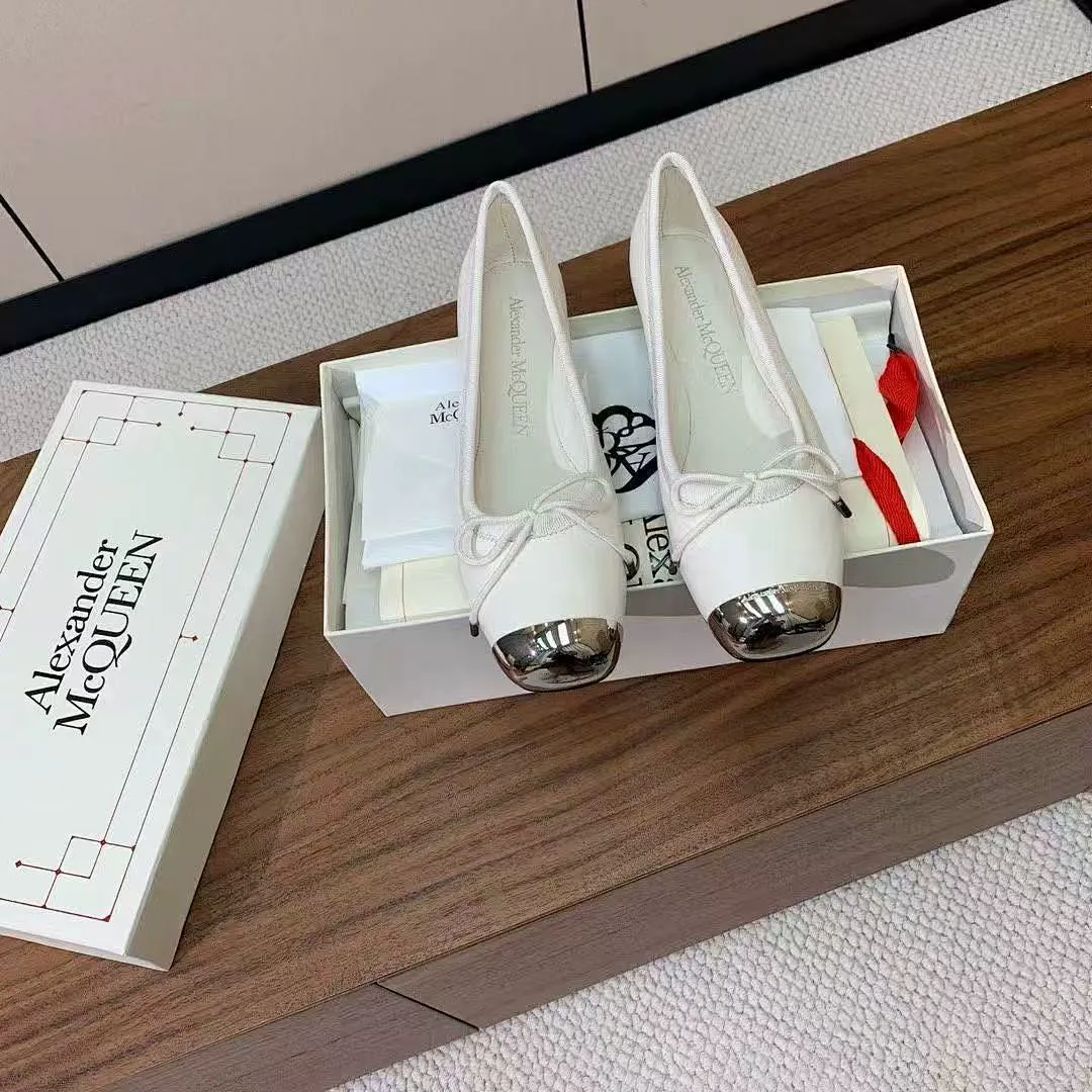 Alexander McQueen MQXZ03 תמונה 8