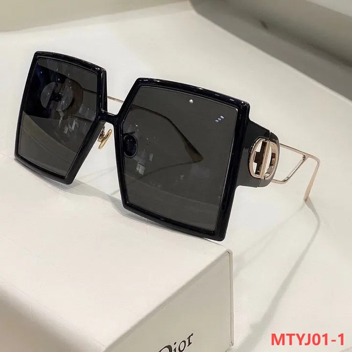 Dior MTYJ01