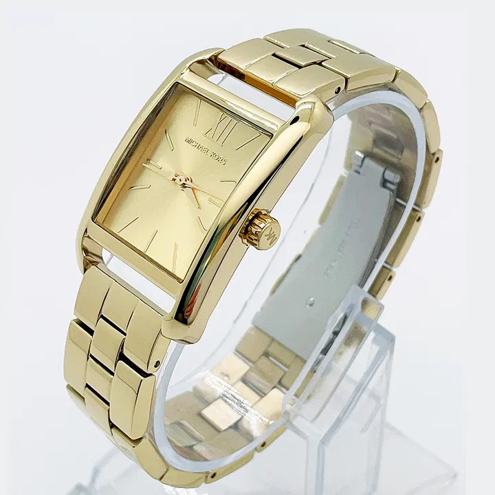Michael Kors MW18