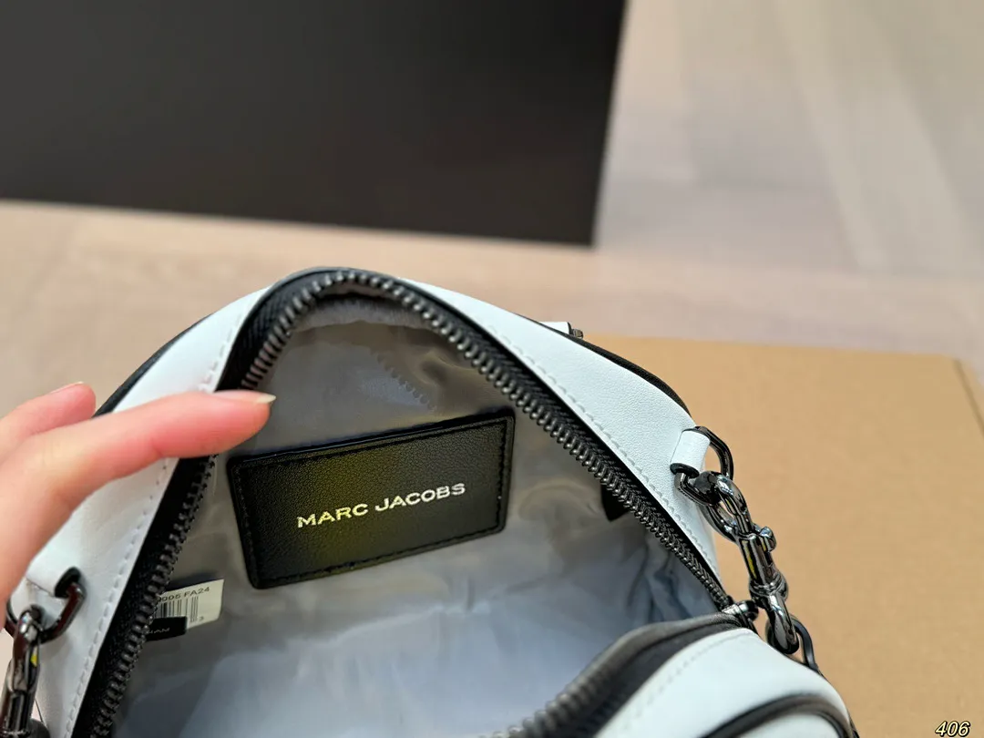 Marc Jacobs MYBBB001 תמונה 11