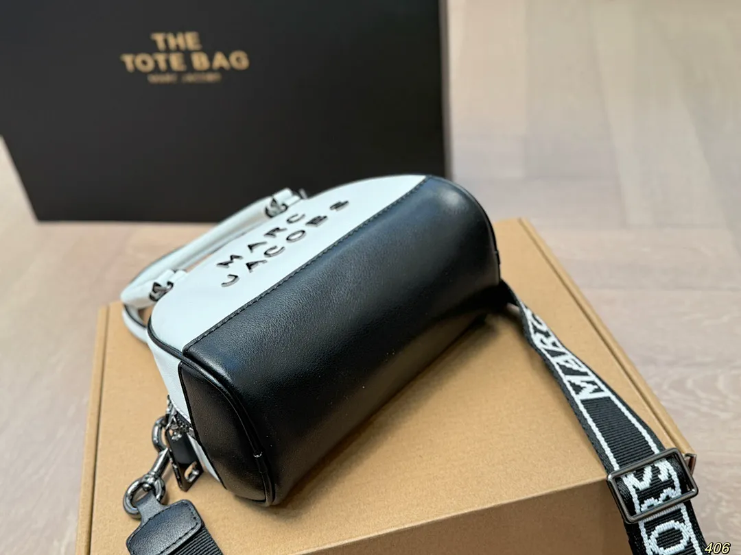 Marc Jacobs MYBBB001 תמונה 8