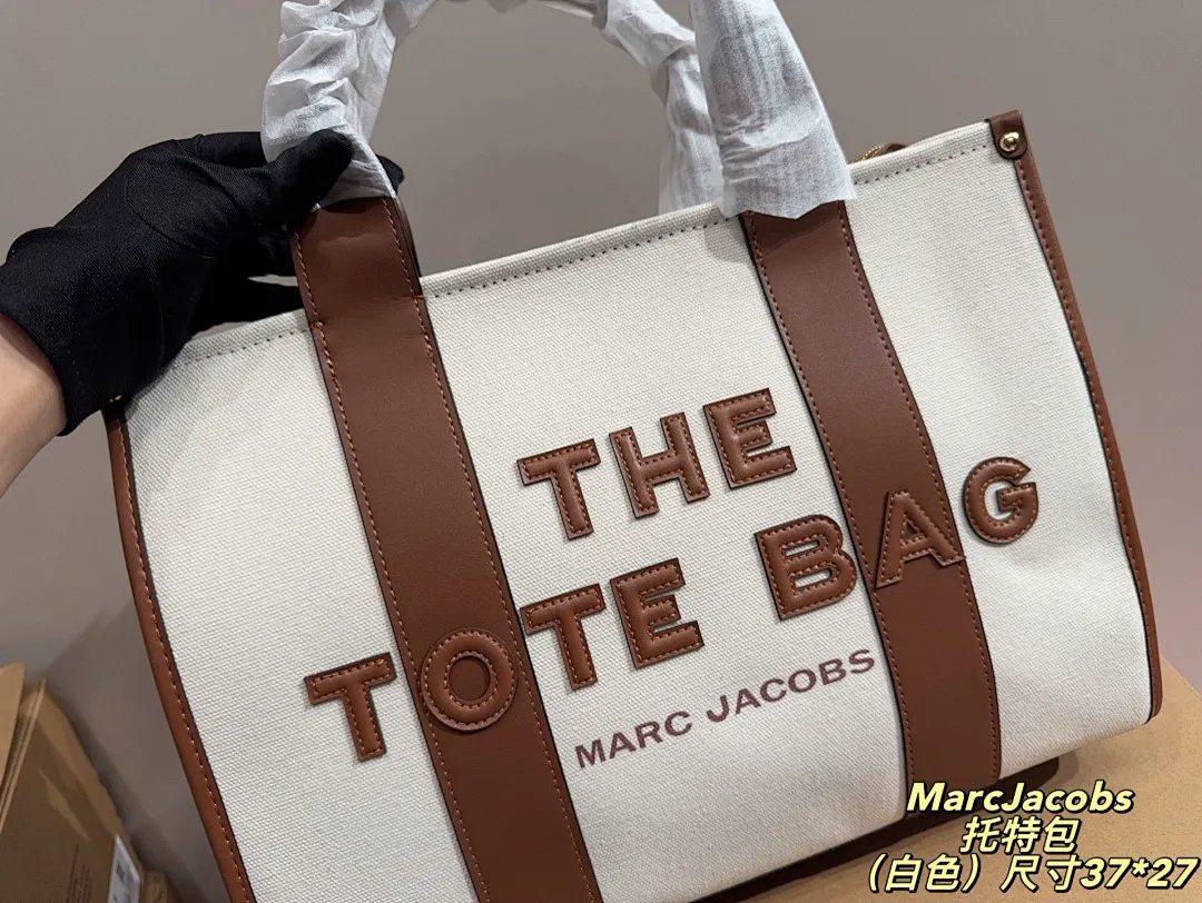 Marc Jacobs MYBBB005 תמונה 6
