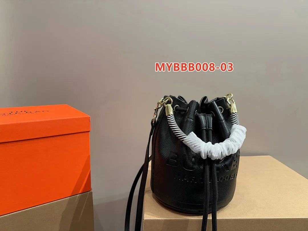 Marc Jacobs MYBBB008 תמונה 17