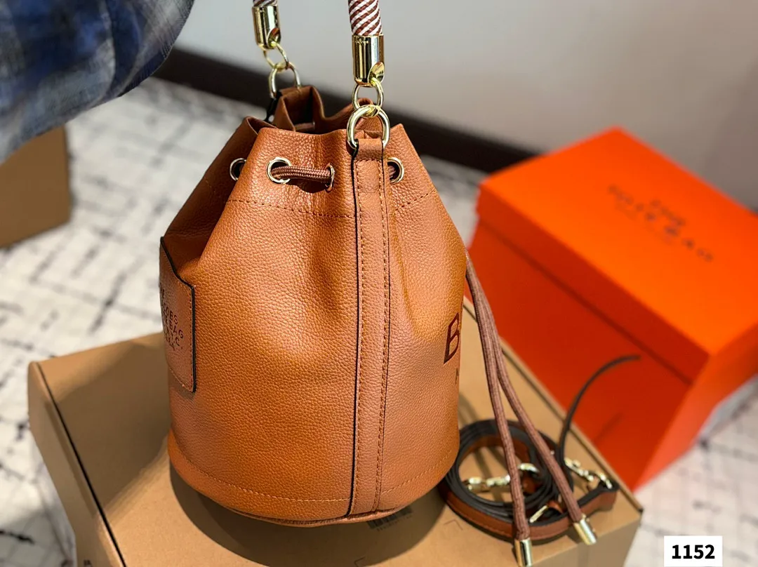Marc Jacobs MYBBB008 תמונה 5