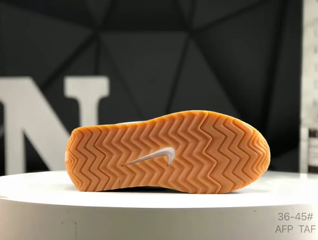 Nike NKXZ061 תמונה 10