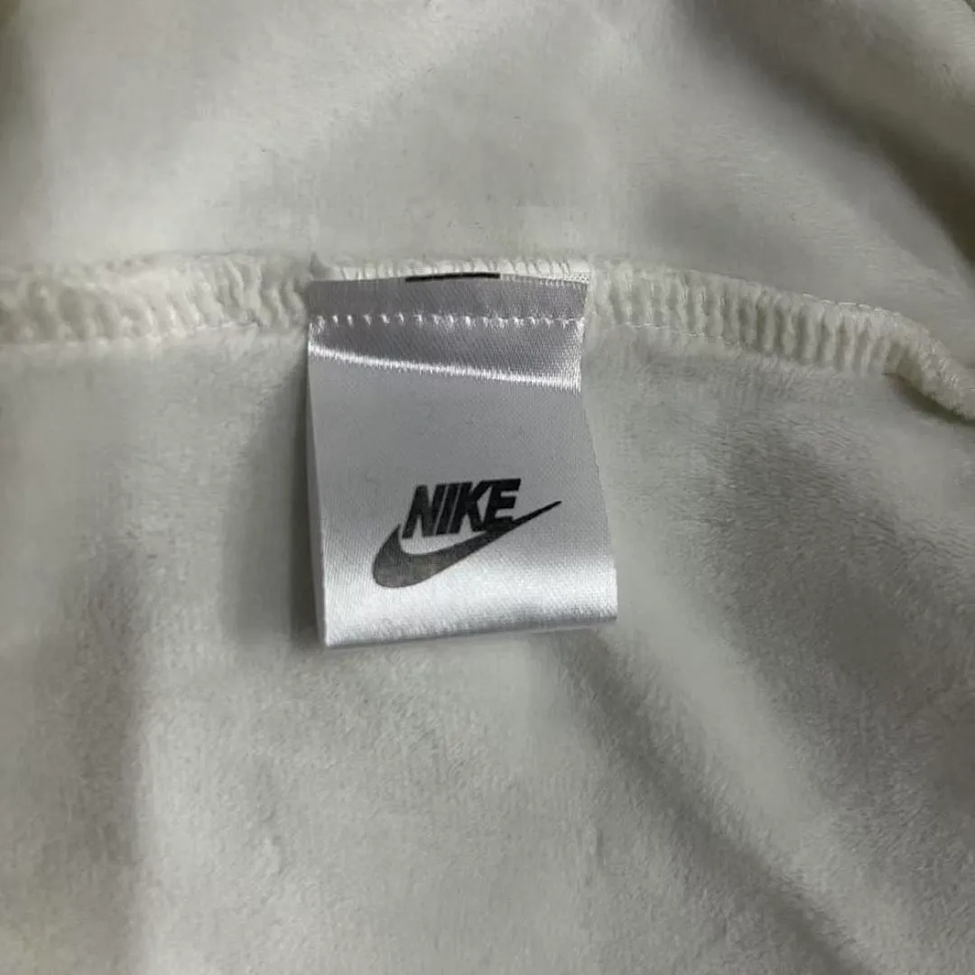 Nike NKYF027 תמונה 6