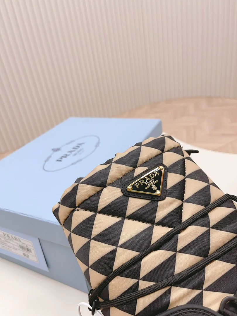 Prada PLDXZ003 תמונה 16