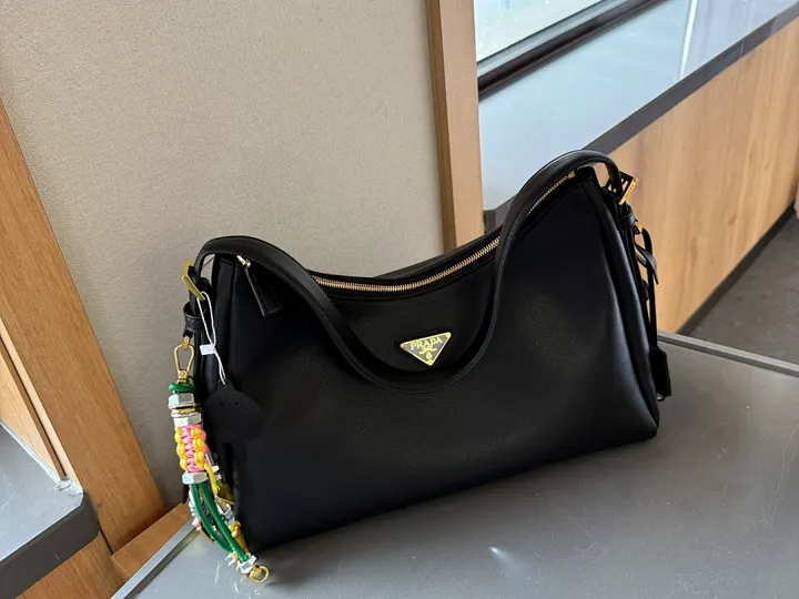 Prada PRDB14