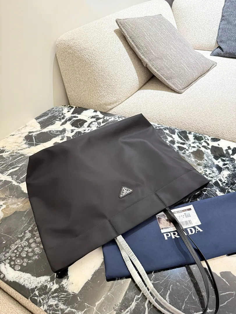 Prada PRDB32 תמונה 6