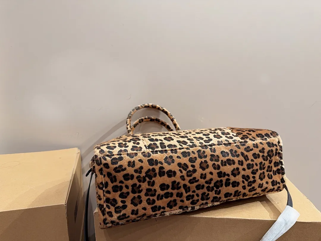 Prada PRDB36 תמונה 10