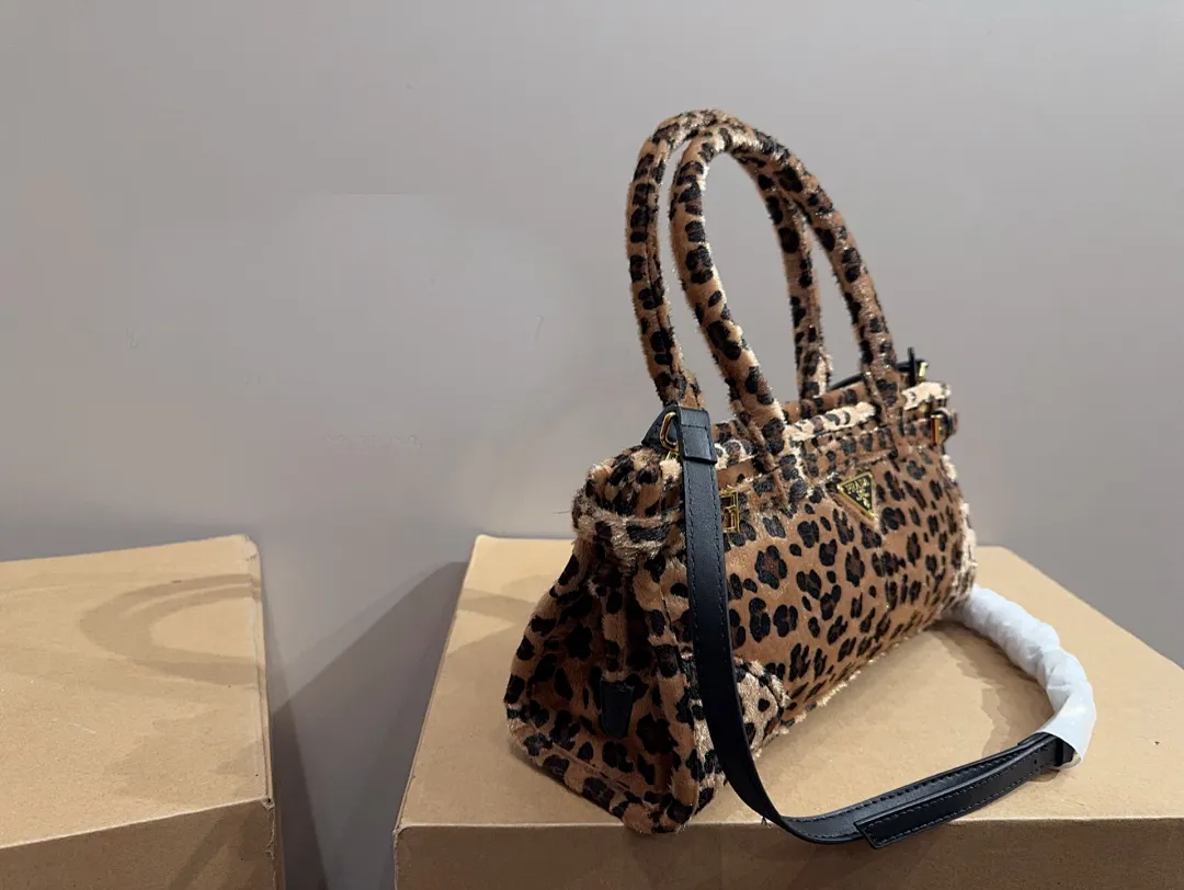 Prada PRDB36 תמונה 6