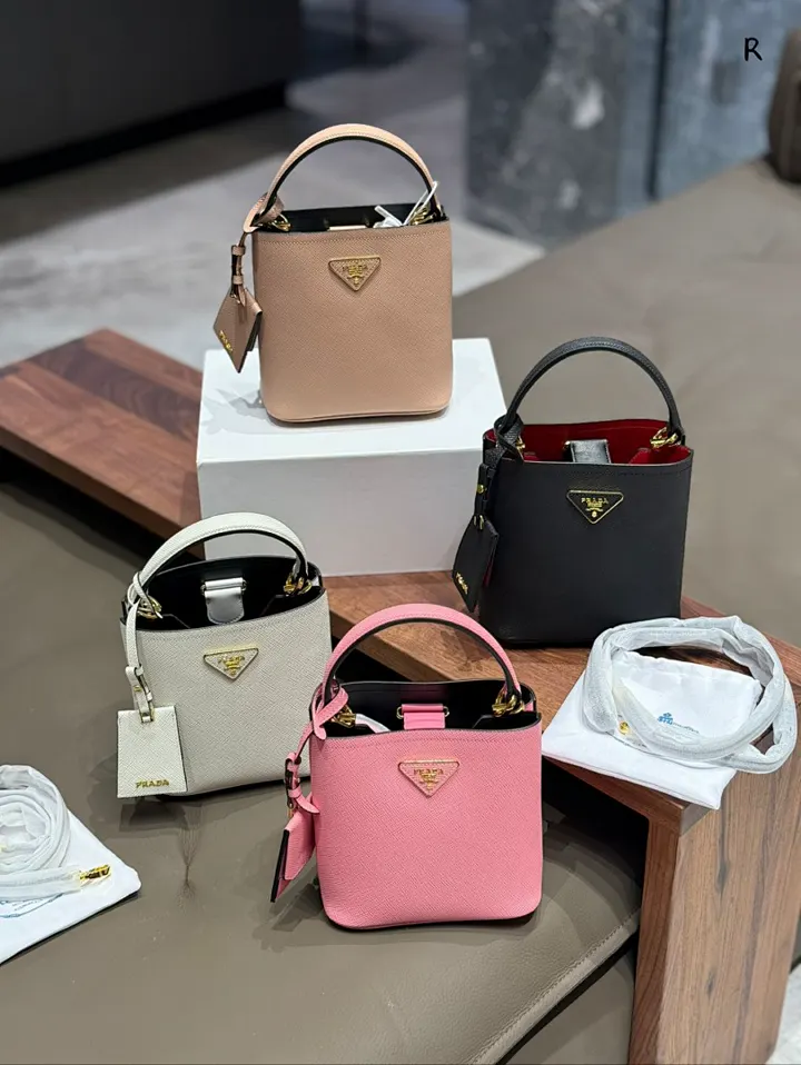 Prada PRDB45