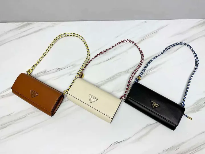 Prada PRDB53