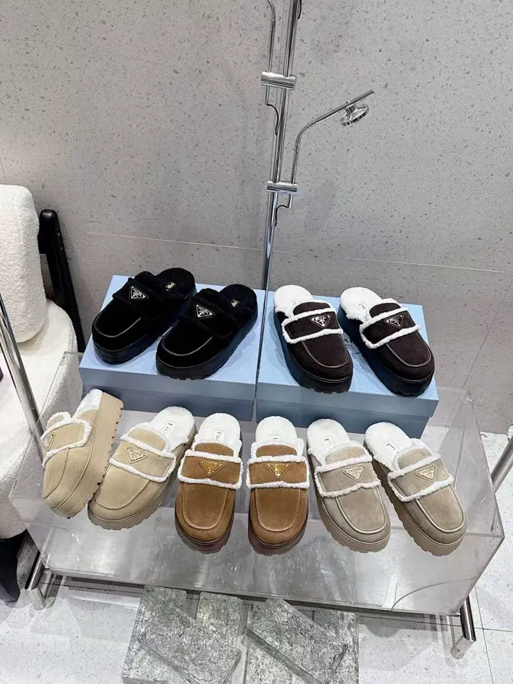 Prada PRDX19