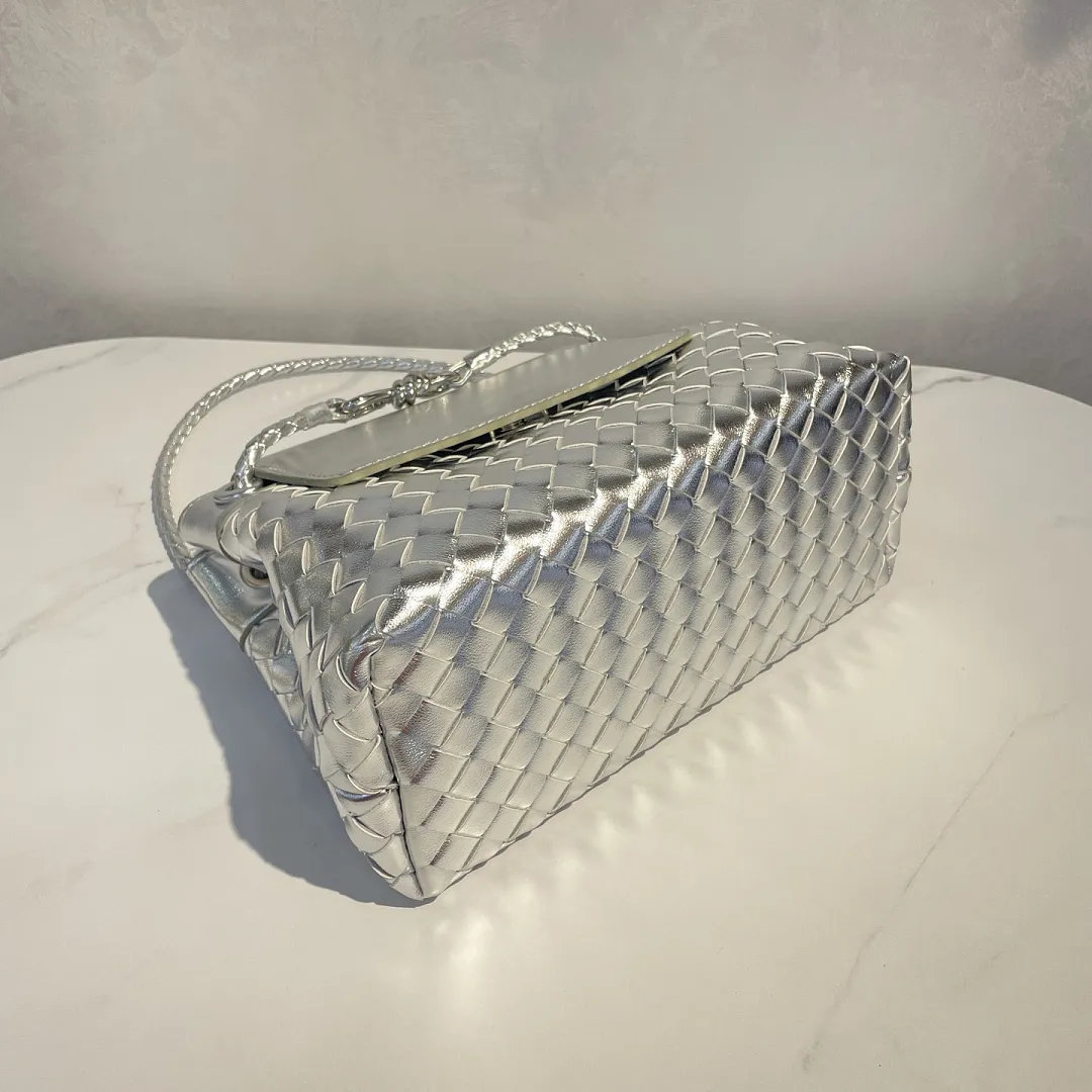 Bottega Veneta Q68T תמונה 17