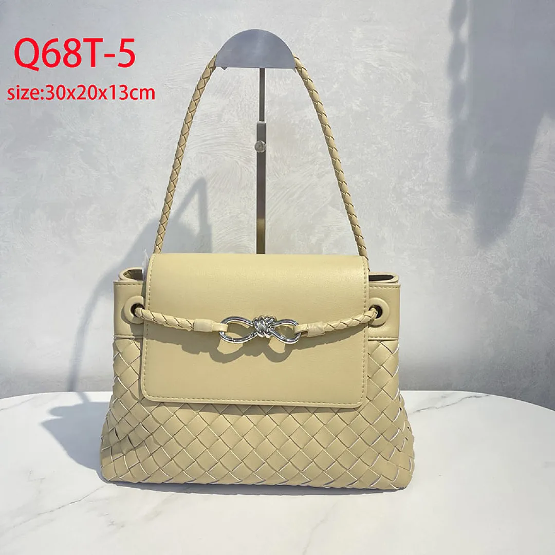 Bottega Veneta Q68T תמונה 9