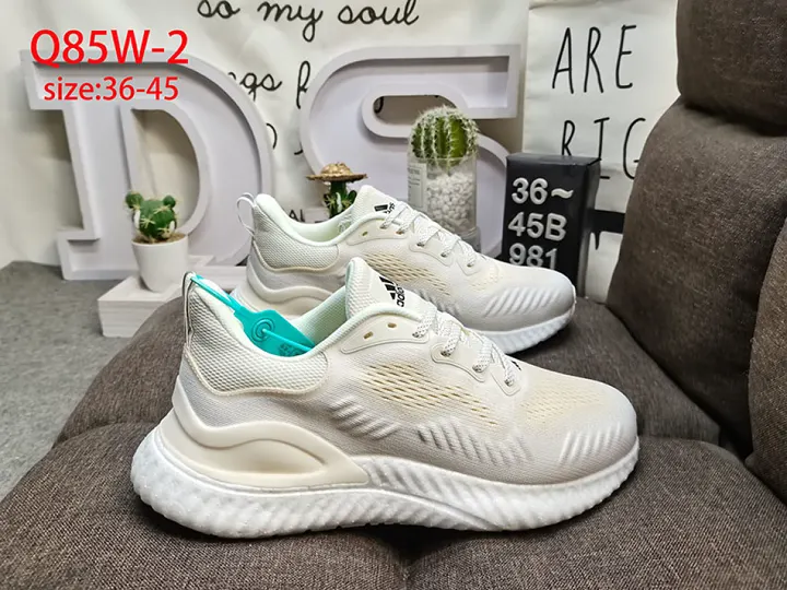Adidas Q85W