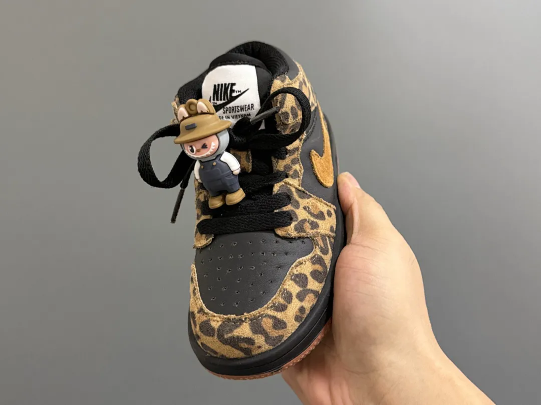 Jordan R02 תמונה 8