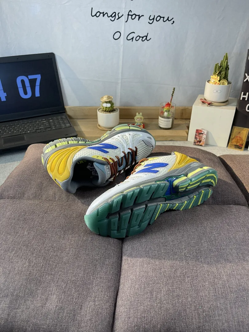 New Balance R1HJ תמונה 8