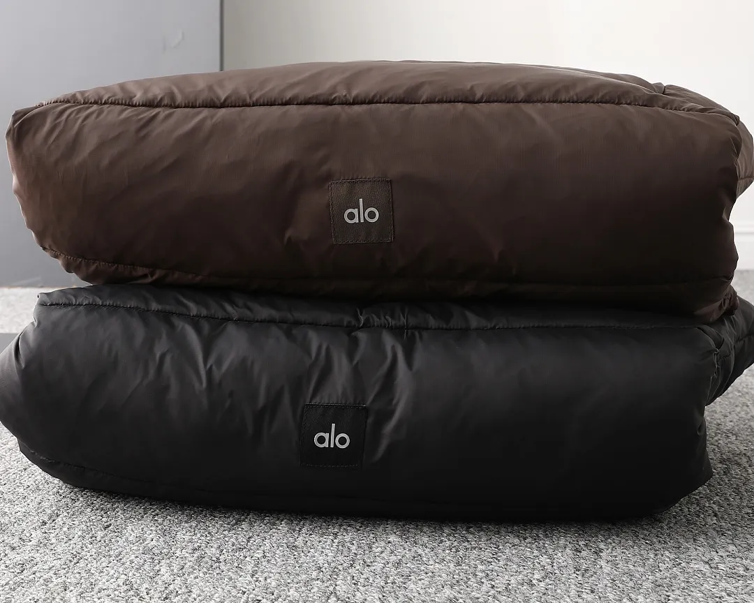 alo yoga RS04 תמונה 8