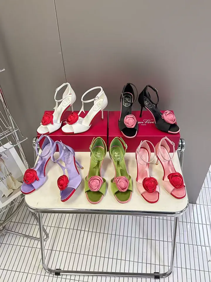 Roger Vivier RVX03
