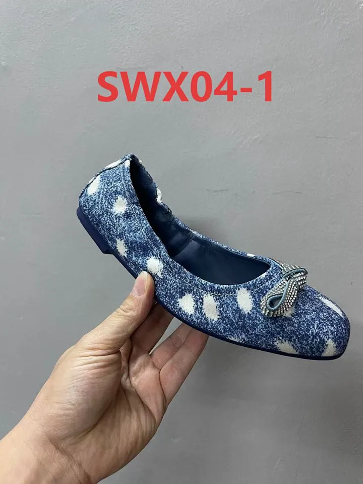 Stuart Weitzman SWX04