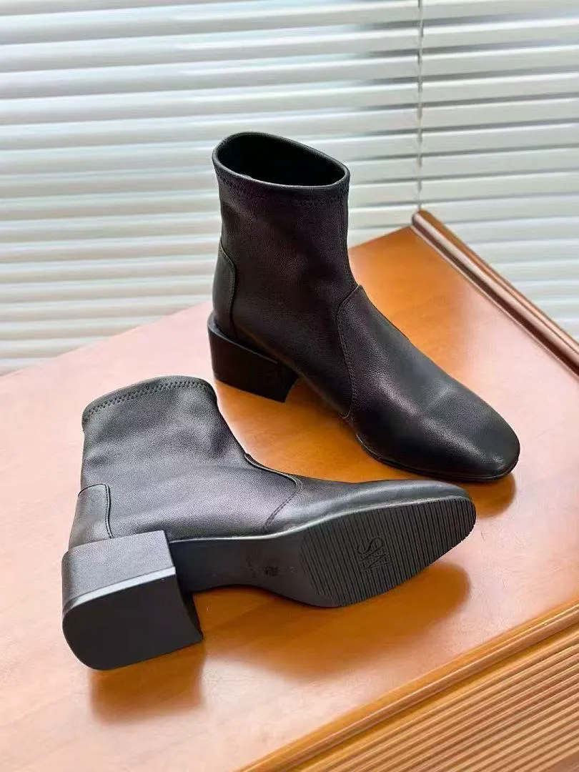 Stuart Weitzman SWX05 תמונה 4